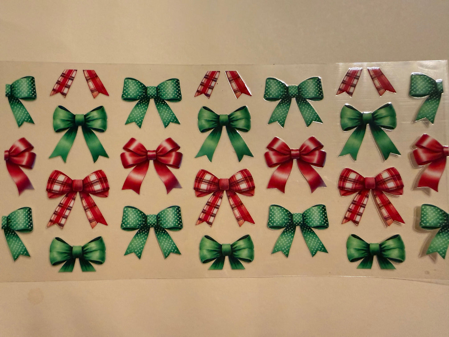 Holiday Wrap 233
