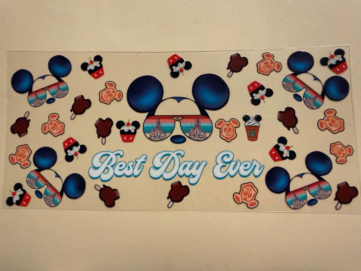 16 oz. Disney 100