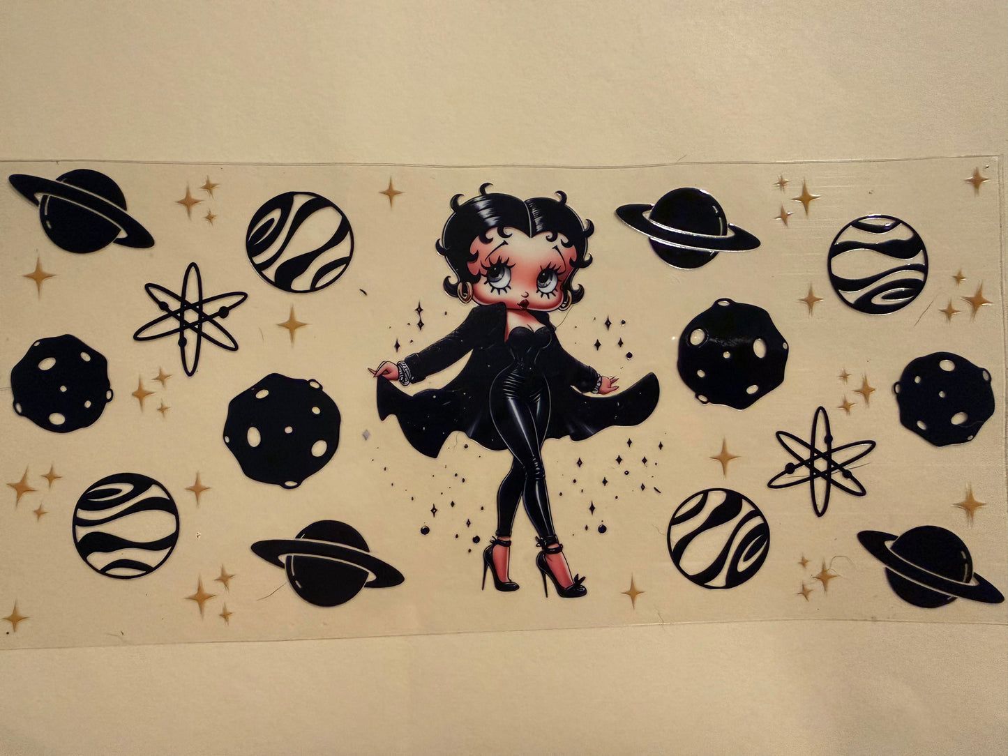 16 oz. Betty Boop 11