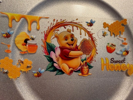 16 oz. Winnie + Friend 09