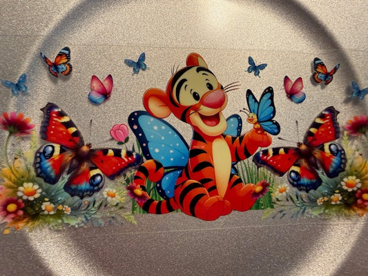 16 oz. Winnie + Friend 01